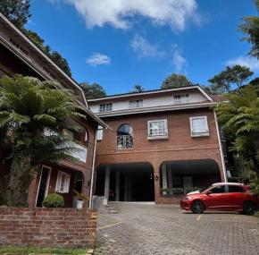 Apartamento 200m da Catedral de Canela!